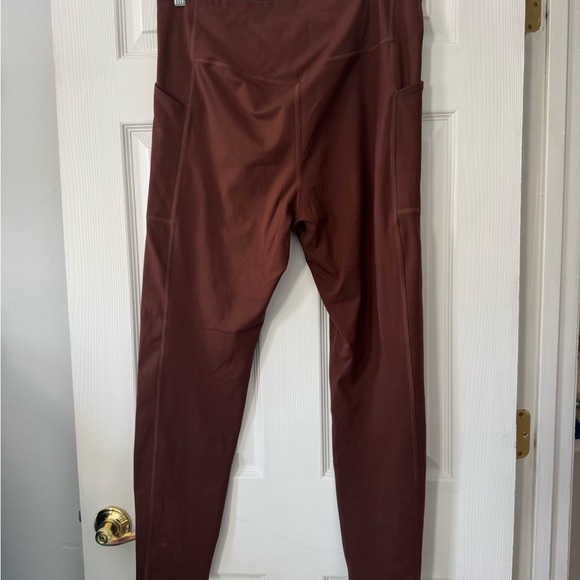 Girlfriend Collective Chocolate Brown Leggings - Picture 3 of 8